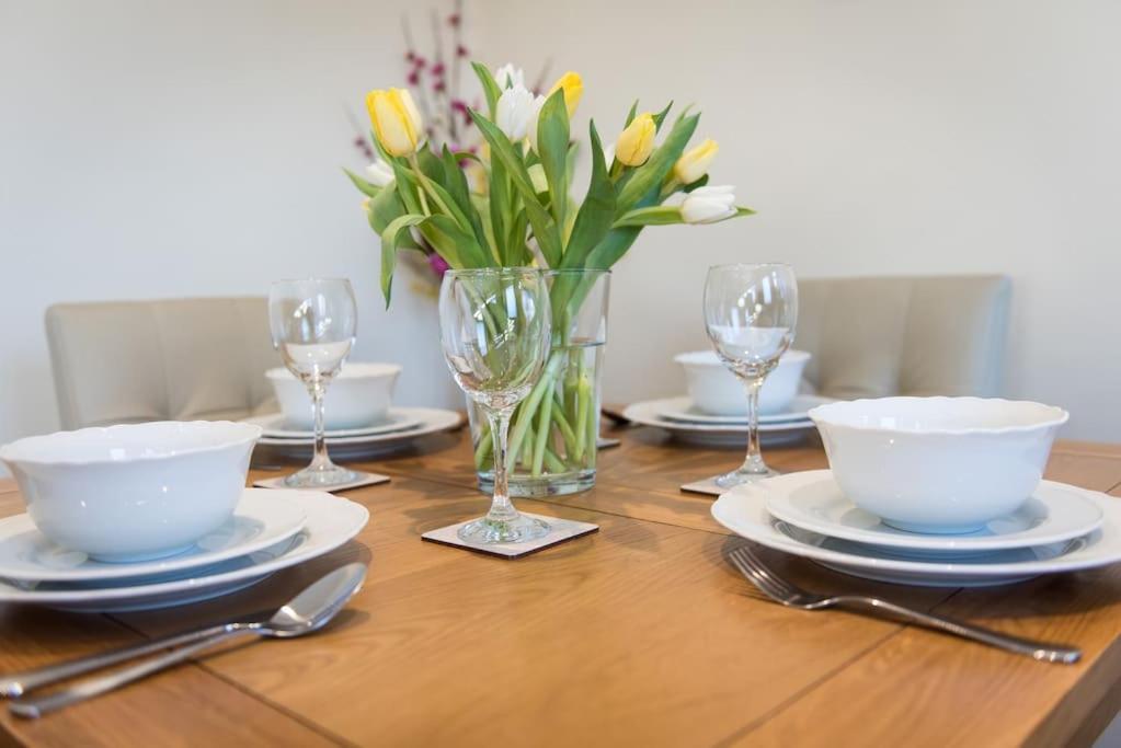 City Home From Home - Peaceful, Cosy & Modern 2Bed House นอตติงแฮม ภายนอก รูปภาพ